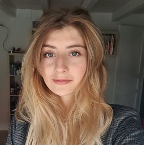 Meet your Posher, Emma